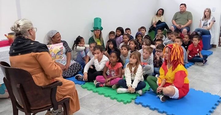 Projeto estimula literatura e escrita em escolas de Guaramirim
