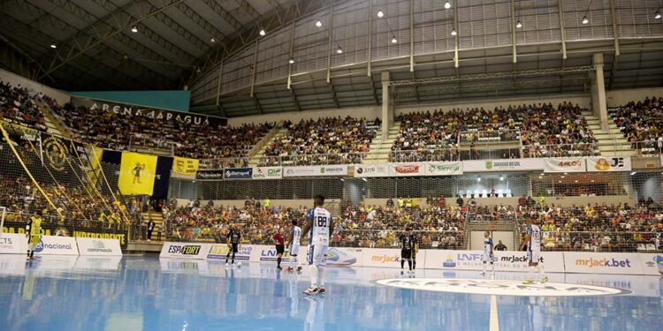 Jaraguá atinge o maior público do futsal brasileiro em 2023