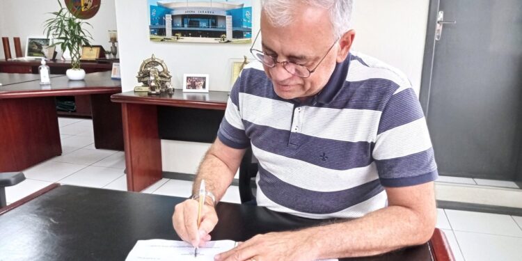 Prefeitura de Jaraguá do Sul define reposição salarial aos servidores