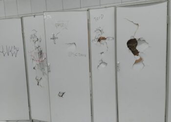 Banheiro da Arena Jaraguá é alvo de depredação