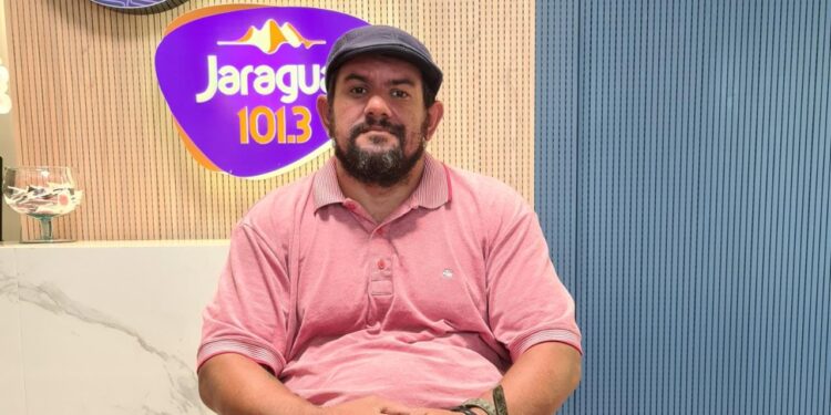 Morador de Guaramirim lança rifa pra comprar nova cadeira de rodas