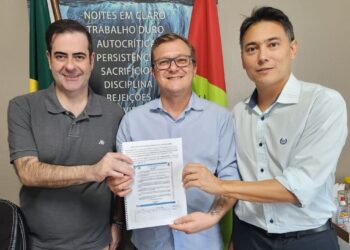 Vereador e delegado Regional buscam abertura de uma delegacia especializada em causas animais em Jaraguá do Sul