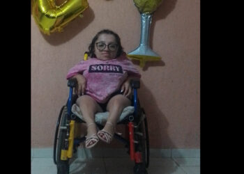 Moradora de Jaraguá do Sul precisa de ajuda para comprar cadeira de rodas motorizada