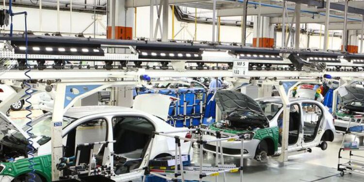 Governo anuncia corte de impostos sobre carros de até R$ 120 mil