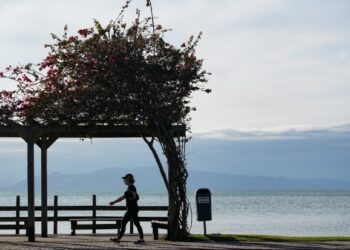 Frente fria muda o tempo em SC nesta semana