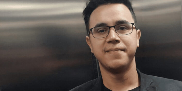 Homem procura por irmão dado para adoção há 30 anos