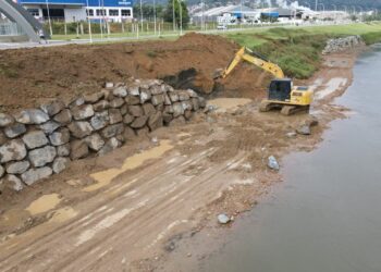 Obras do enrocamento na Via Verde devem terminar neste mês