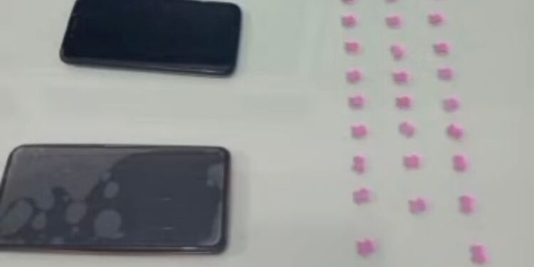 Dois homens são presos por tráfico de drogas no centro de Jaraguá do Sul