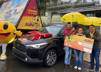 Jaraguaense ganha casa de R$ 300 mil e um carro na Trimania
