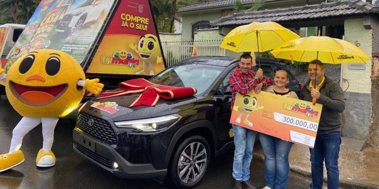 Jaraguaense ganha casa de R$ 300 mil e um carro na Trimania