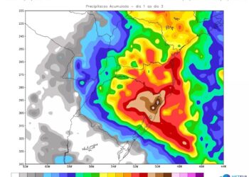 Ciclone deve trazer 72h de chuva forte na região