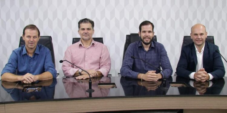 Vereadores de Jaraguá aprovam projeto para melhorar atendimento às mulheres vítimas de violência