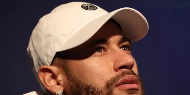 Em testamento, homem deixa todos os seus bens para Neymar