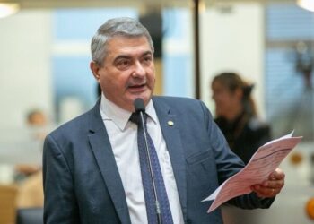 Lunelli pede que linha 193 dos Bombeiros Voluntários de Schroeder não seja desativada