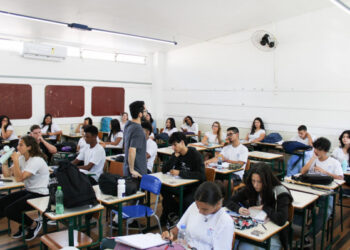 Ano letivo de 2024 começa no dia 15 de fevereiro em Santa Catarina