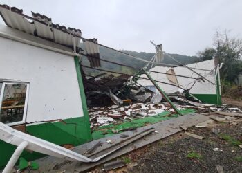 [Fotos e vídeo] Microexplosão atingiu a cidade de Herval D’Oeste