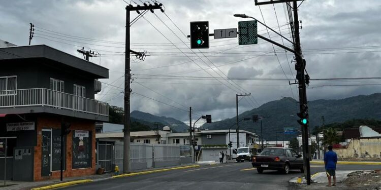 Aplicativos de trânsito e plataformas de mapas podem levar até uma semana para atualizar alterações na Vila Lenzi, em Jaraguá