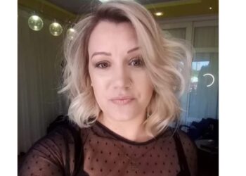 Mulher morre eletrocutada com lava a jato em Joinville