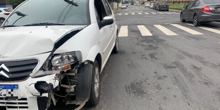 [Fotos] Idoso é encaminhado ao hospital após acidente em Jaraguá do Sul