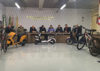 Autoridades de trânsito debatem sobre novas legislações para veículos ciclomotores em Jaraguá do Sul