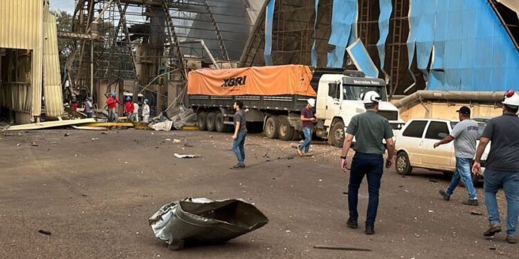 Sobe para sete o número de mortos em explosão em cooperativa agroindustrial de Palotina, no Paraná