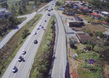 Construção de viaduto altera trânsito da BR-280 em Guaramirim