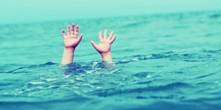 Criança de três anos sofre parada cardiorrespiratória após cair na piscina em Jaraguá do Sul