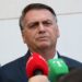 Bolsonaro deixa a PF após depoimento
