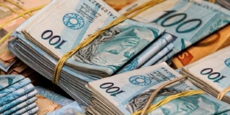 Homem tenta sacar R$ 176 mil utilizando documento falso em Guaramirim