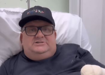 Humorista Pilha se pronuncia após perder mão: “Vida que segue. Não adianta chorar”