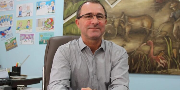 Confira a carta de renúncia do prefeito de Guaramirim