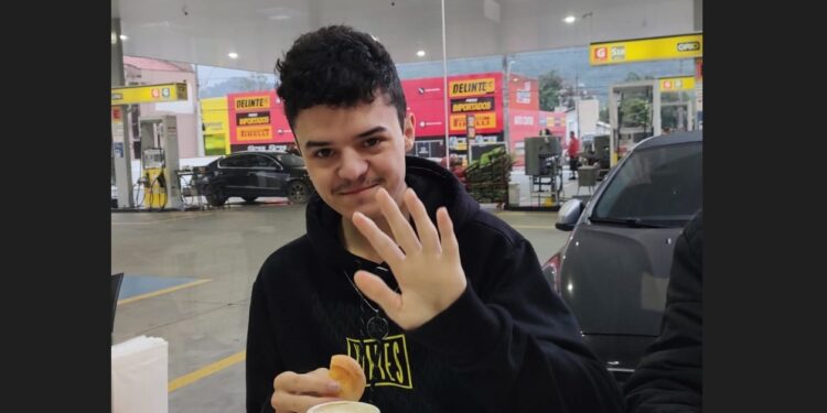 Família de Jaraguá do Sul procura por jovem desaparecido
