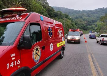 Dois ciclistas ficam feridos após acidente na SC-108, em Guaramirim