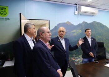 Jaraguá do Sul pleiteia verba do Ministério das Cidades durante visita de secretário