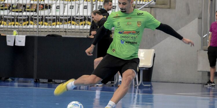 Jaraguá Futsal recebe São Lourenço no início da 2ª fase do Estadual
