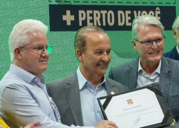 Governador oficializa credenciamento pelo SUS da ala de Cardiologia do Hospital São José