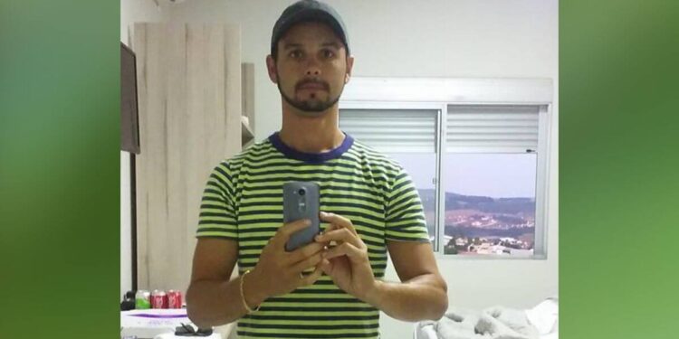 Bombeiro voluntário de Joinville morre após queda de altura