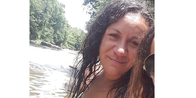 Identificada mulher que morreu após levar soco de companheiro em Guaramirim