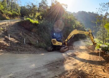 Obra no acesso ao Pico Malwee exige mais atenção dos motoristas