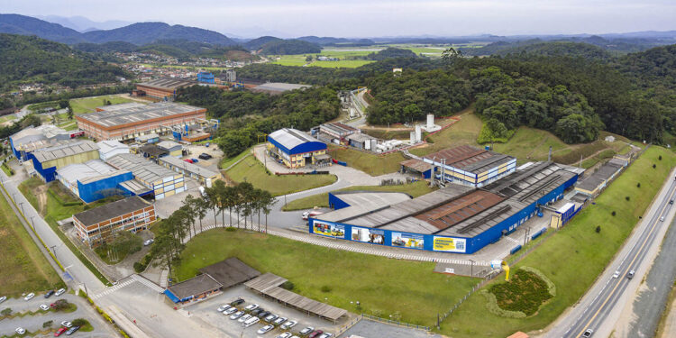 WEG investe R$ 70 milhões para ampliar produção de tintas em Guaramirim