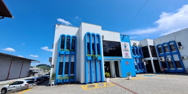 Câmara de Vereadores de Guaramirim aprova compra de nova sede