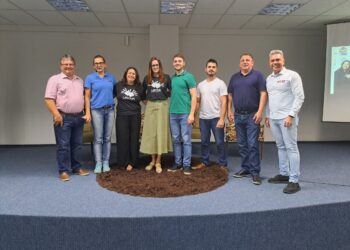 Rancho Bom Supermercados repassa mais de R$ 80 mil para Apae Schroeder e UP Down