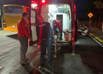 Motociclista fica ferido em acidente com carro em Jaraguá do Sul