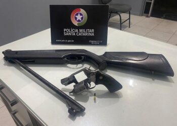 Homem é preso após ameaçar esposa com arma em Jaraguá do Sul