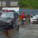 Dois carros batem de frente em Jaraguá do Sul