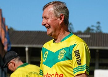 Motociclista morre após cair em córrego em Jaraguá do Sul