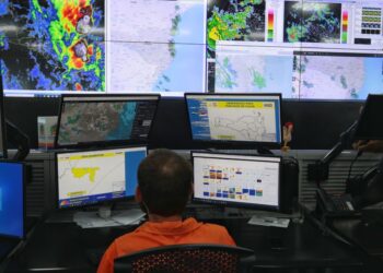 Defesa Civil alerta para temporais e chuva volumosa para Santa Catarina