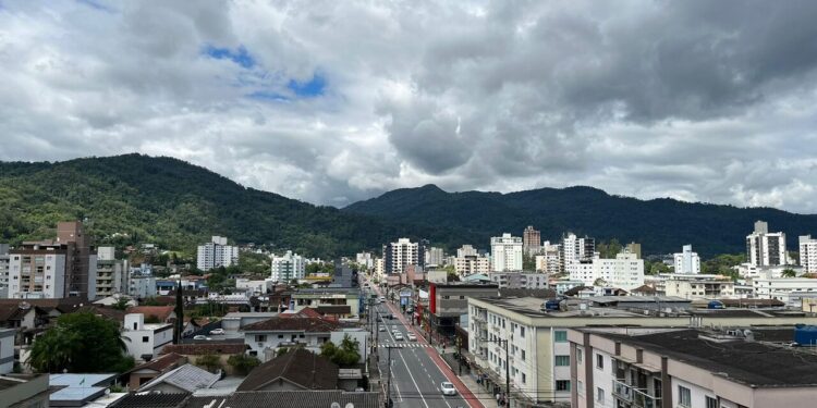 Jaraguá do Sul registrou 105 mm de chuva no fim de semana