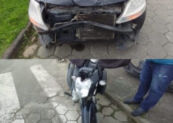 Motociclista fica ferido após bater contra carro em Jaraguá do Sul