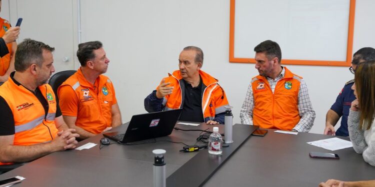 [Vídeo] Governador detalha negociação para fechamento das comportas da Barragem de José Boiteux